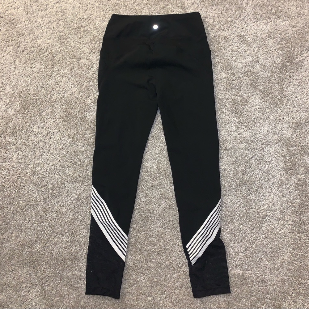 Avia Black & White Striped leggings size XS - Picture 8 of 10